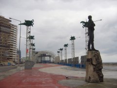 04-This monument is in honor of the five Cubans who were arrested for alleged espionage in the U.S.